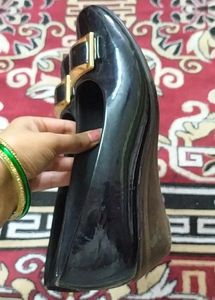 Belly Heels