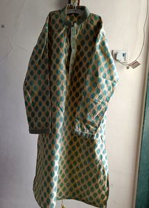 Mens Party & Wedding Wear Kurta Set