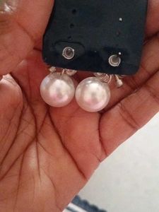 Elegant Pearl Drop Earrings with bow