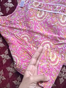 Pink Floral Print Kurta