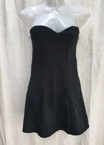 Chic Black Strapless Mini Dress