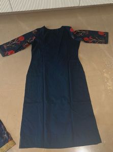 Elegant Navy Blue Floral Kurta Set