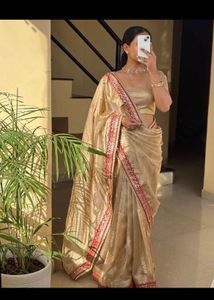 viral saree totally new with ready made blouse