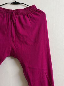 Solid Magenta Leggings With Bandhni Dupatta