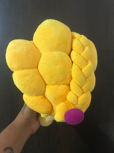 yellow plush toy of Gongjuping (also known as Lad
