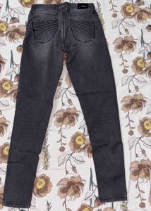 Women's Dark Wash Skinny Jeans