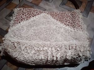 Elegant White Lace Shoulder Bag