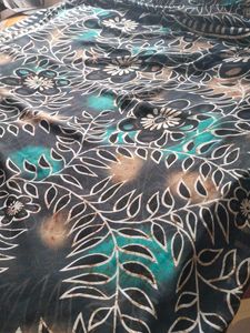 Floral Print black georgette saree
