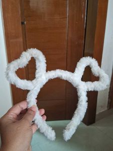 White Faux Fur Dupatta Scarf