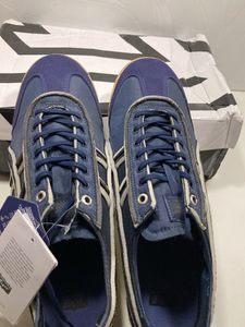 Onitsuka Tiger Navy Sneakers