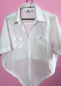 White Shirt With Front Knot