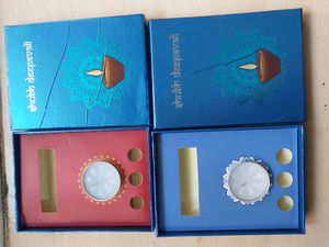 6 Diyas &amp; Gown