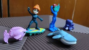 5 kinder Joy ocean theme toys