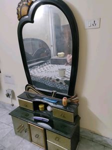 Bed And Dressing Table Combo