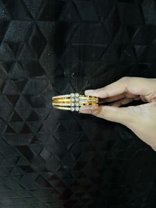 Anti turnish braclet new with tag