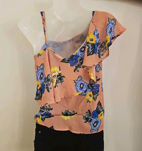 Floral One-Shoulder Top