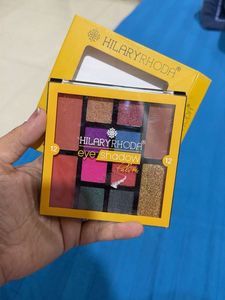 HILARYRHODA 12 Shade Eyeshadow Palette