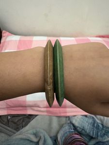 Vintage Resin &amp; Acrylic Bangles Set