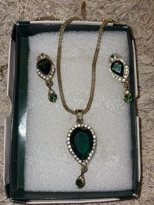 Emerald Green Jewelry Set