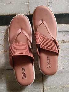 Comfortable Women's Pink Flip Flops