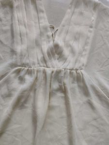 Elegant Off-White Flowy Tunic Top