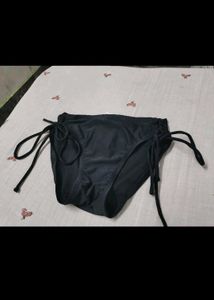 Assorted Bikini Bottoms Set