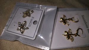 Dragonfly &amp; Flower Earrings Set