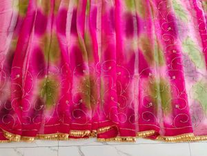 Stunning Pink Tie-Dye sarees with Golden Borders