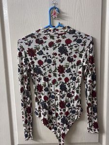 Forever 21 Floral Long Sleeve Bodysuit