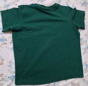 Statement Graphic Cropped Tshirt