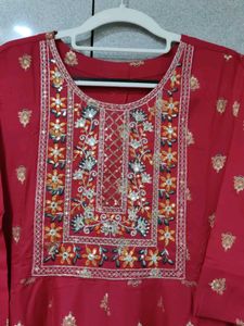 Beautiful Red Embellished Kurta