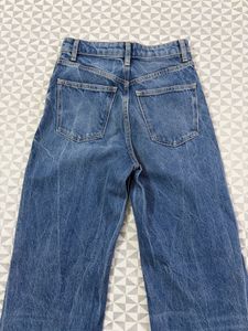 Distressed Wide Leg Jeans
