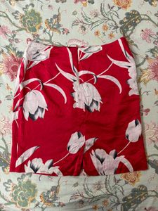 SALE ‼️𐙚 y2k chinese red floral miniskirt