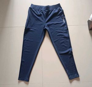 Comfortable Blue Leggings