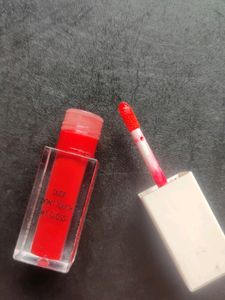 Blur Dude Don't Touch My Gloss