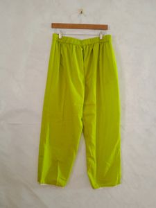 Green Kurta Set (Women)