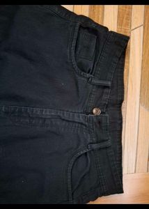Classic Black Wide-Leg Denim Jeans