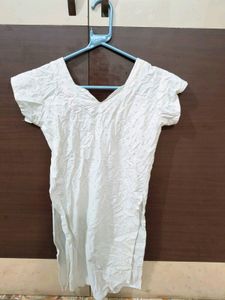 Womens Short KURTI! 🤍