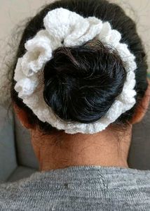 Crochet Flower Hair Tie