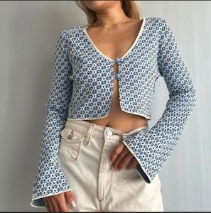 Zara Geometric Pattern Top