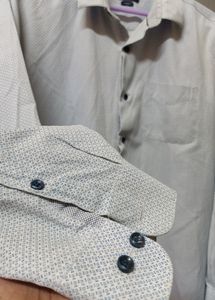 SLIM FIT MEN SHIRT