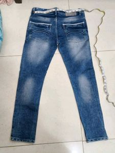 Stylish Blue Washed Jeans