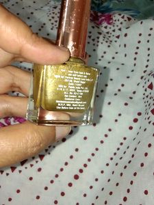 4 Nail Paint Golden , Copper, Red,  Pink,  Fuchsia