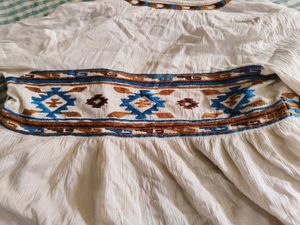 Boho Embroidered Tunic Top/shrug