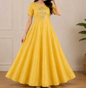 floor touch yellow gown