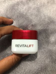 L'Oreal Revitalift Hydrating Eye Cream