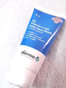 The derma Co. 2% Vitamin C Daily Face wash