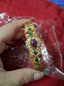 Exquisite Kundan Bracelet