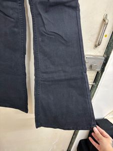 Chic Black High-Rise Flared Jeans