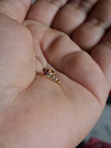 Stunning Red &amp; White Stone Nose Ring gold